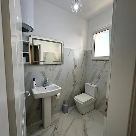 Hotel Hoteleri Ervisi 3*